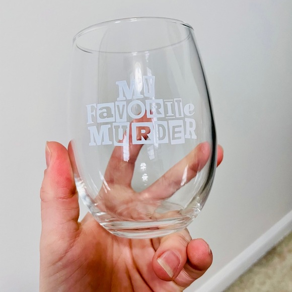 NIB - My Favorite Murder stemless wine glasses (4) - Picture 2 of 3